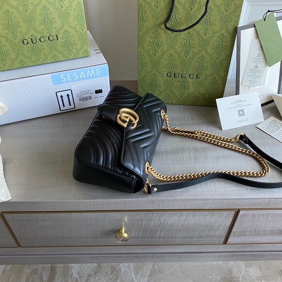 ✨Gucci Black Leather GG Marmont Bag with Gold Chain - Picture 5 of 9